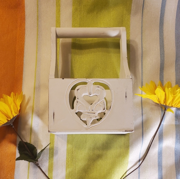 SOLD 💝 Shabby Wood Farmhouse Garden Caddy - Picture 14 of 14